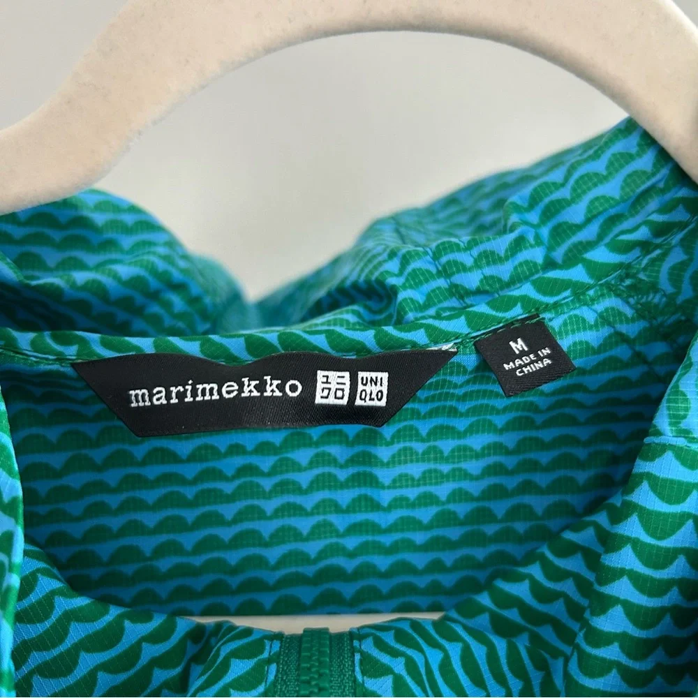 Marimekko Uniqlo pocketable parka rain jacket - Picture 7 of 14